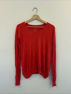 Women's Coral Scoop Neck Long-Sleeve Sweater